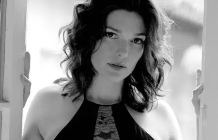 Laura Harring - Bradley Patrick Photoshoot 2006 (part 2)