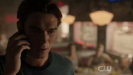 Riverdale S04E01