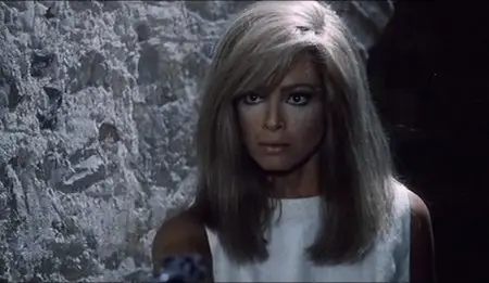 Coplan Saves His Skin / Coplan sauve sa peau (1968)