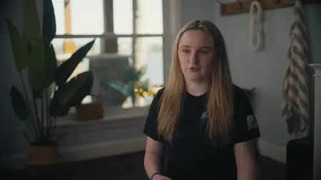 First to the Finish S01E01