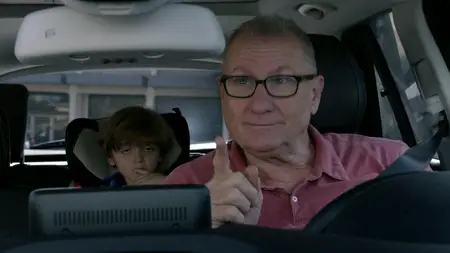 Modern Family S09E12