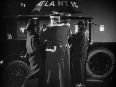 The Last Laugh (1924)