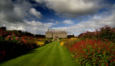 BBC - The Country House Revealed (2012)