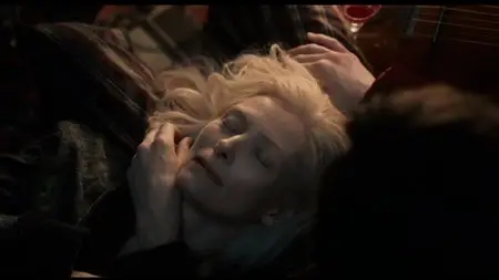 Only Lovers Left Alive (2013)