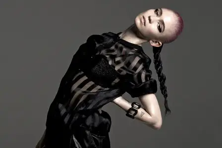 Grimes by Michael Avedon for The Guardian Magazine November 2015