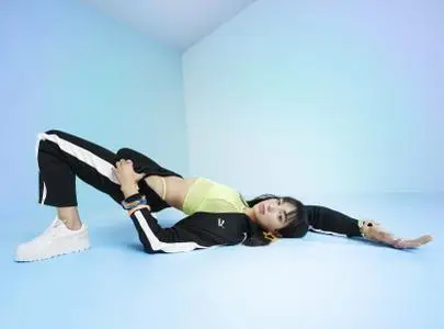 Dua Lipa - Puma Flutur Capsule Collection 2021