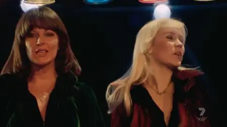 ABBA vs Queen Online (2022)