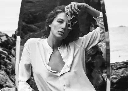 Daria Werbowy - Equipment Fall/Winter 2015-2016