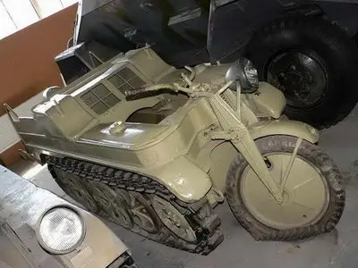 SdKfz2 NSU Kettenkraftrad HK-101 Walk Around