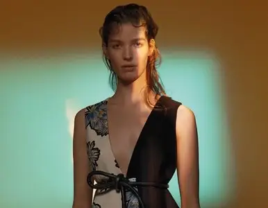 Alisa Ahmann by David Sims for Sportmax Fall/Winter 2015-2016