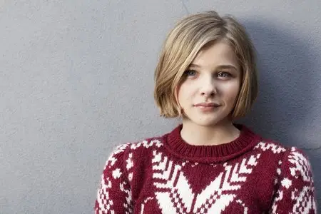 Chloe Moretz - David Levene Photoshoot 2010 (part 2)