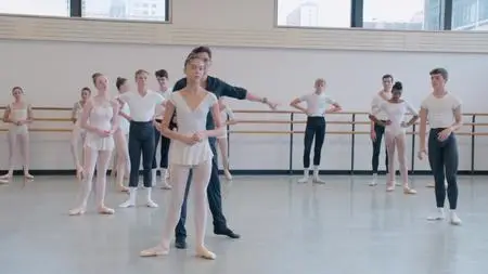 On Pointe S01E04