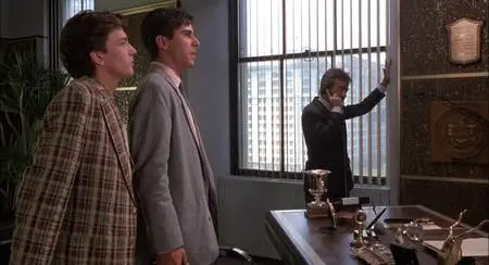 Weekend at Bernie's (1989) [Remastered]