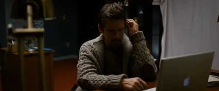 Sinister (2012)