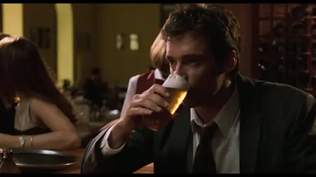 Paperback Hero (1999)