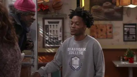 Superior Donuts S02E07