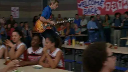 Glee S03E01
