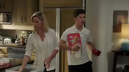 Modern Family S09E02