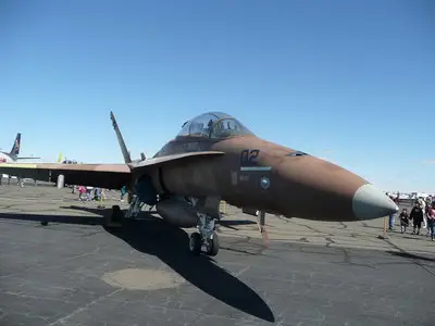 McDonnell-Douglas F/A-18B Hornet Walk Around