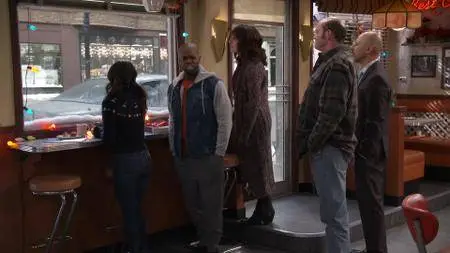 Superior Donuts S02E07