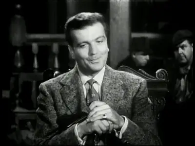 The Mysterious Doctor (1943)