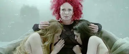 The Lure (2015) Córki dancingu