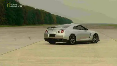 National Geographic - Supercar Megabuild: Nissan GT-R (2016)