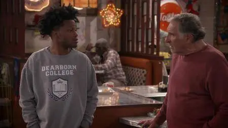 Superior Donuts S02E07