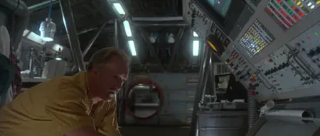 DeepStar Six (1989) [Remastered]