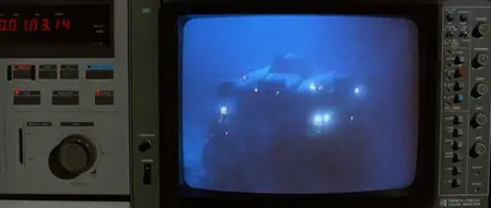 DeepStar Six (1989) [Remastered]