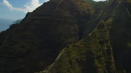 Hawaii: The Magical Volcano Islands (2013)