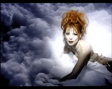 MYLENE FARMER - L'instant x