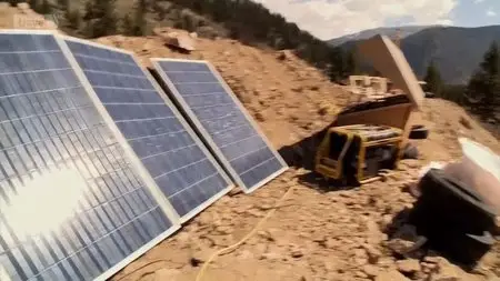Travel Channel - Building Off the Grid: Special (2014)