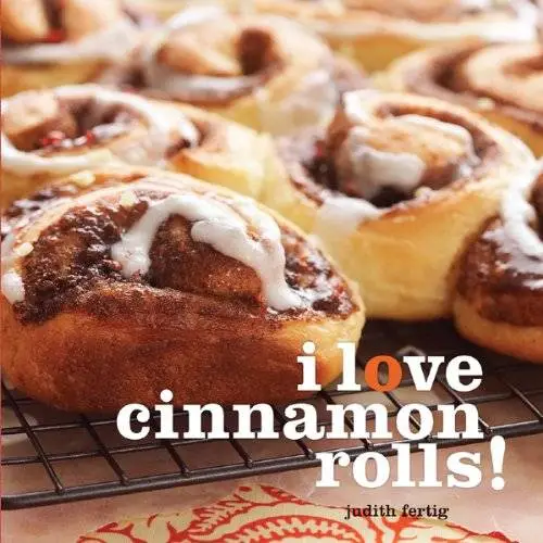 I Love Cinnamon Rolls! (repost)
