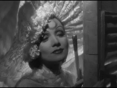 The Devil Is a Woman (1935)