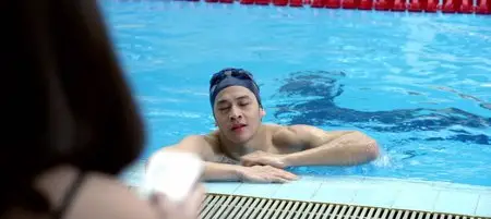 Fak wai nai gai thoe / The Swimmers (2014)