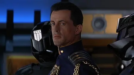 Judge Dredd (1995)