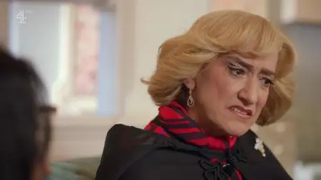The Windsors S03E01