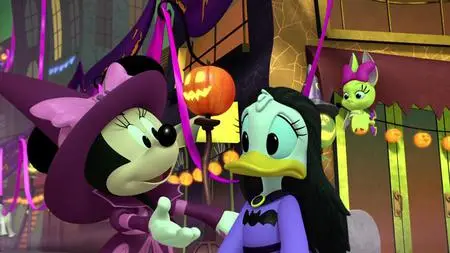 Mickey's Tale of Two Witches (2021)