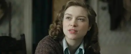 Red Joan (2018)