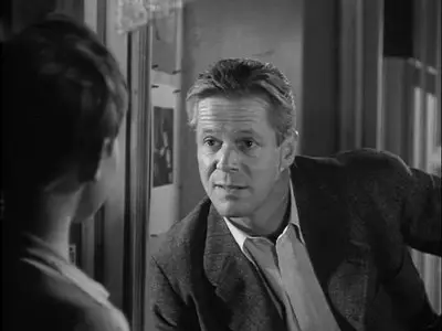 Chicago Calling (1951)