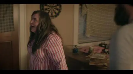 Shrill S02E01