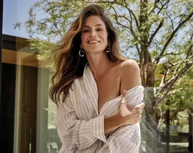Cindy Crawford by Yu Tsai for Palm Springs Life September 2025
