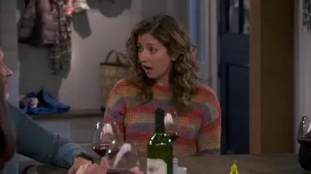 Indebted S01E01
