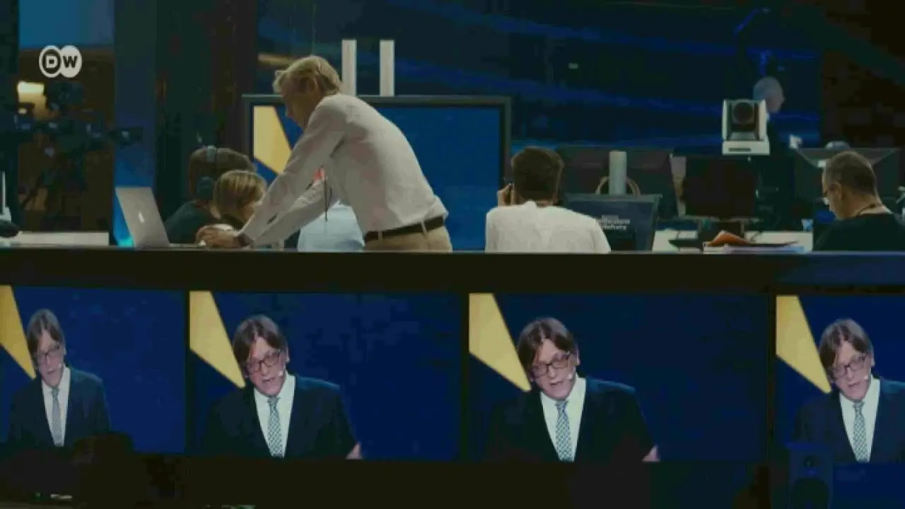 Is the EU On the Verge of Breaking Up (2016)