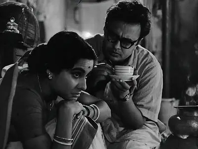 The Big City / Mahanagar (1963) [The Criterion Collection #668]