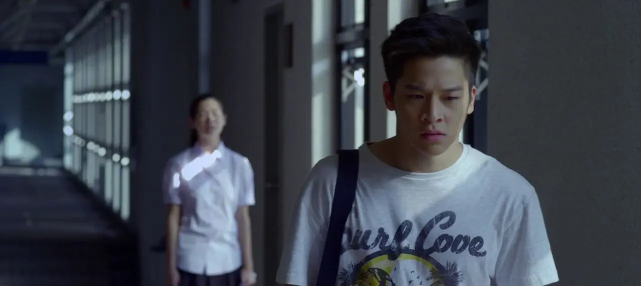 Fak wai nai gai thoe / The Swimmers (2014)