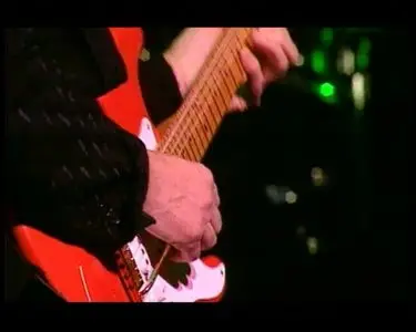 Hank Marvin - Hank Plays Live (2004)