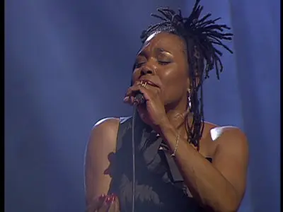 Dee Dee Bridgewater Sings Kurt Weill Live at North Sea Jazz