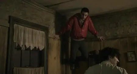 What We Do in the Shadows (2014)